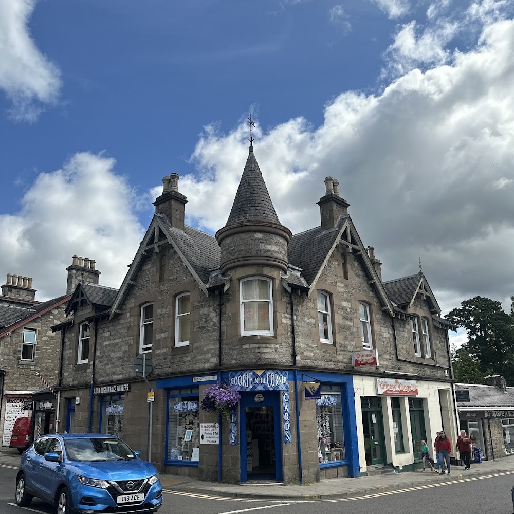 Coorie in the Corner in Pitlochry