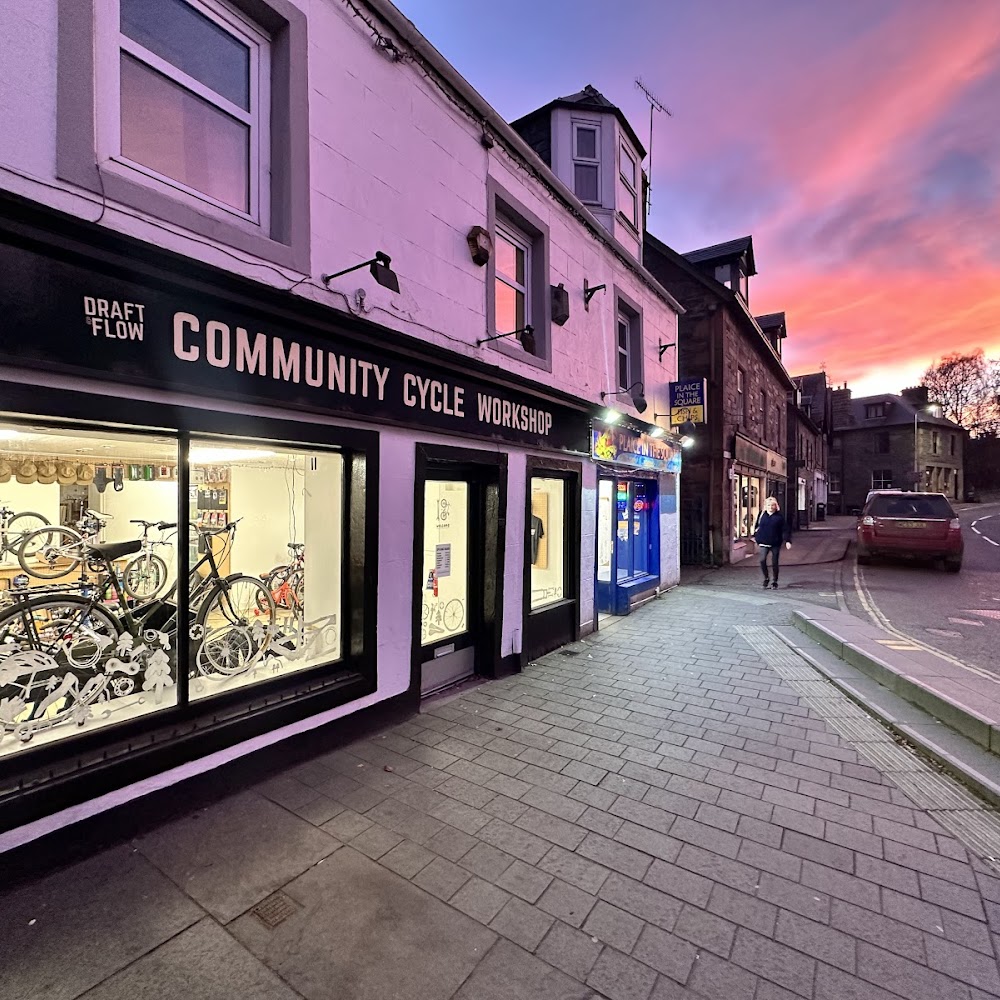 Draft & Flow Community Cycle Workshop in Aberfeldy