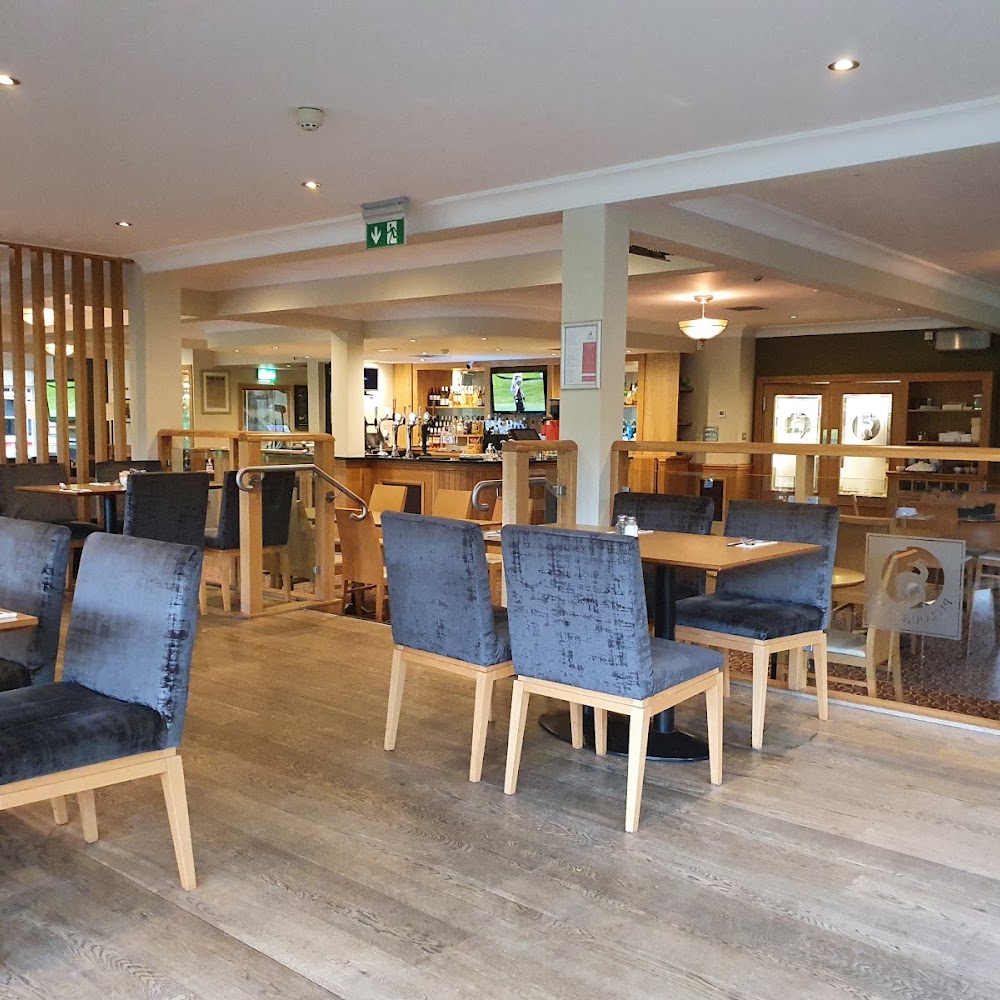 Red Deer Pub & Restaurant in Pitlochry
